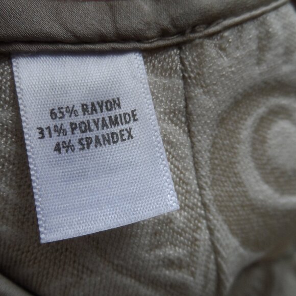 St John Beige/Ivory Textured Paisley Pattern Knit Skirt & Blouse Suit Size S - Picture 16 of 16